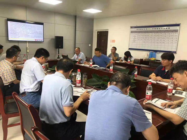 集團(tuán)公司總工程師到建材公司調(diào)研 集團(tuán)公司總工程師到建材公司調(diào)研