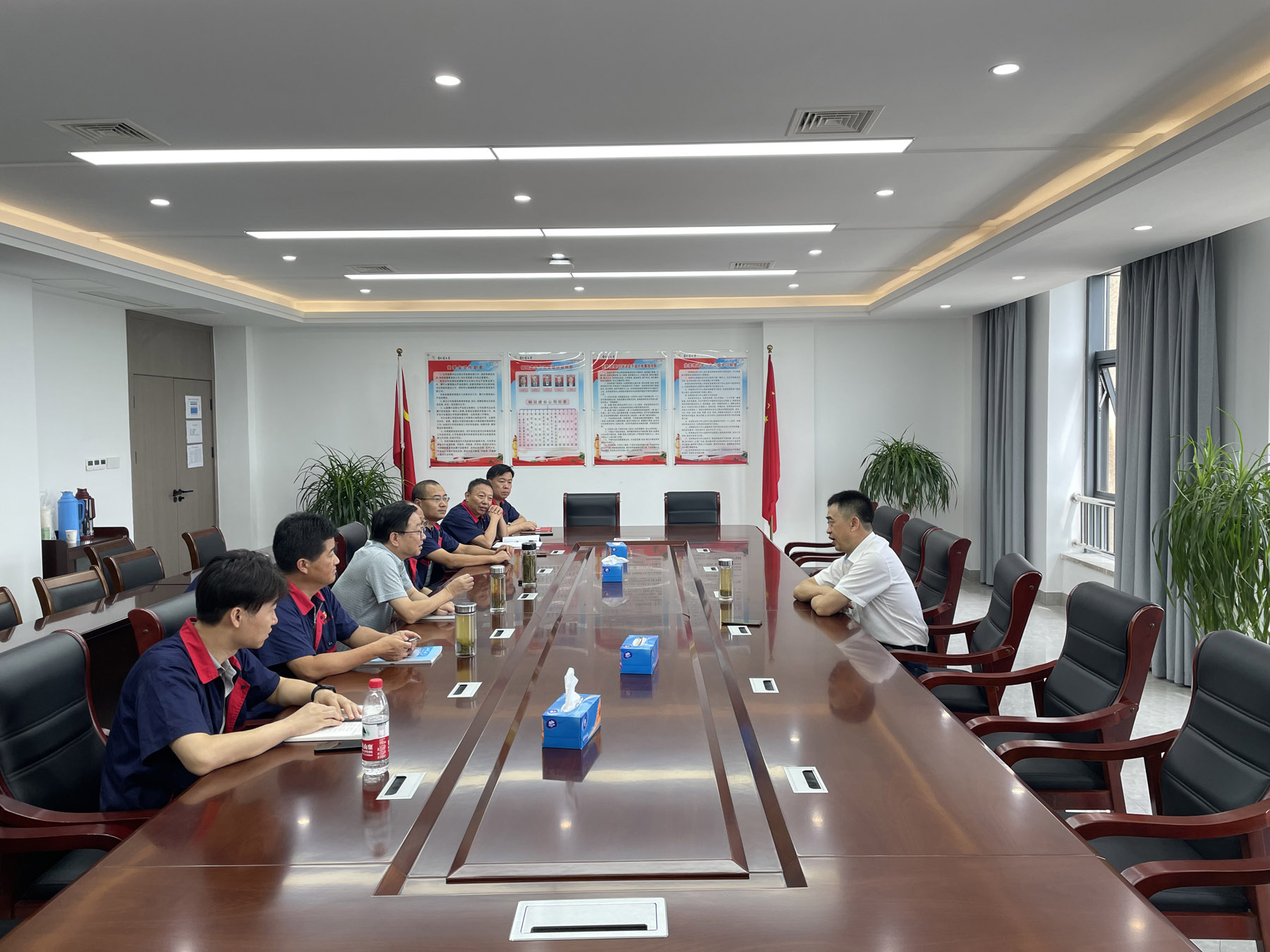 集團(tuán)公司黨委委員、總工程師周俊到公司調(diào)研 